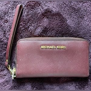 Michael Kors wristlet/wallet